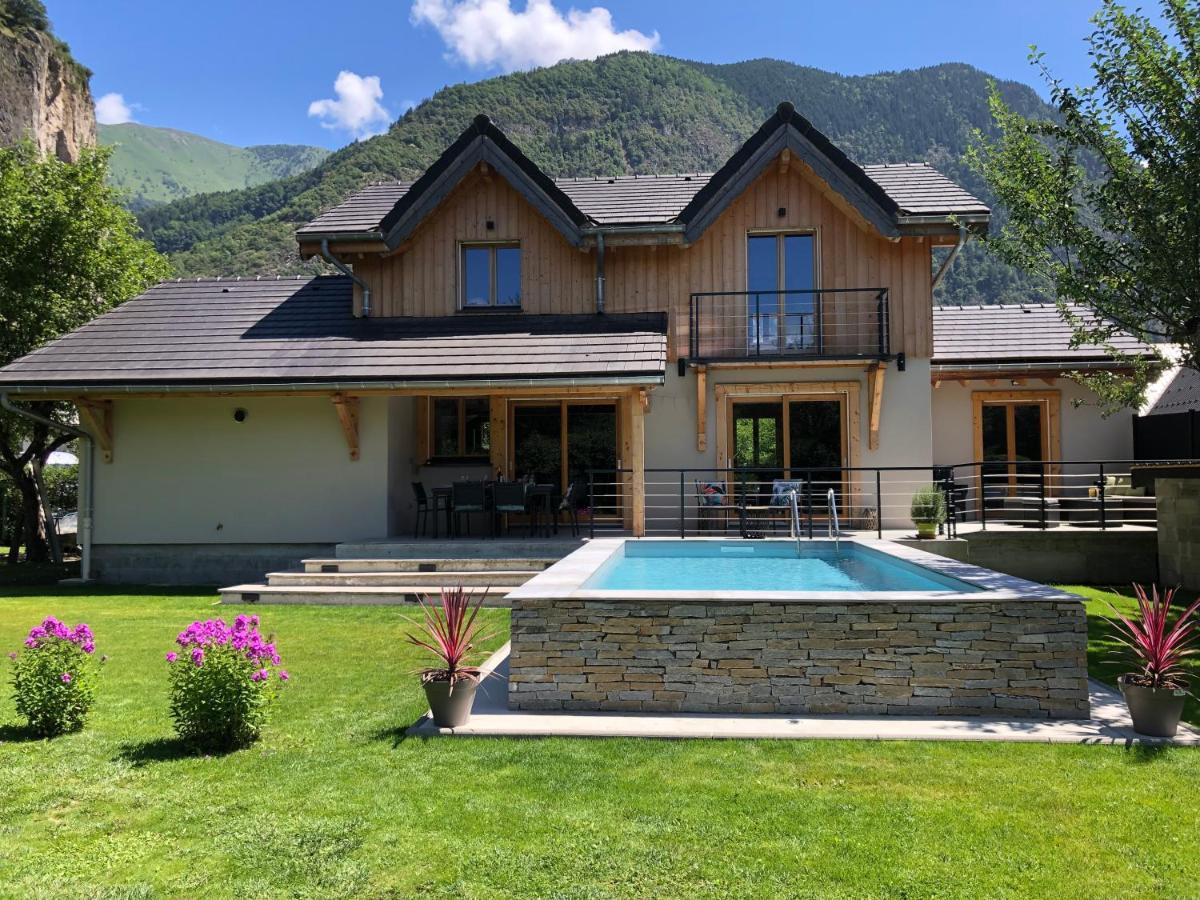 Chalet Barbara With Swimming Pool In The Heart Of Oisans Ле-Бур-д'Уазан Экстерьер фото
